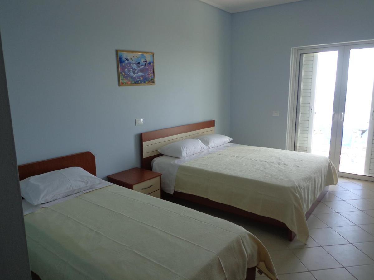 Olympian Rooms Dhërmi Esterno foto