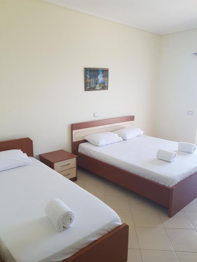 Olympian Rooms Dhërmi Esterno foto