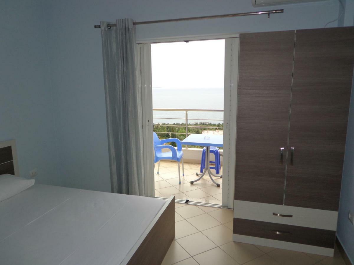 Olympian Rooms Dhërmi Esterno foto