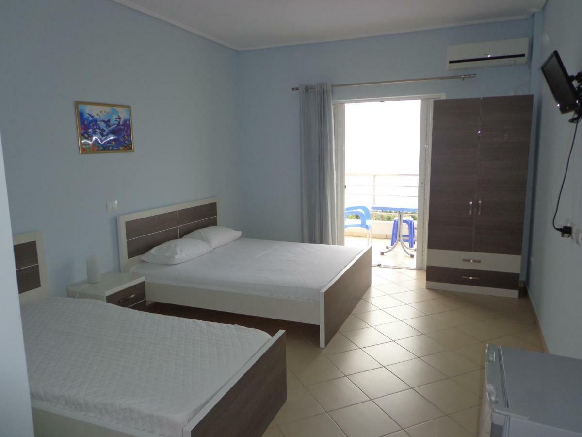 Olympian Rooms Dhërmi Esterno foto