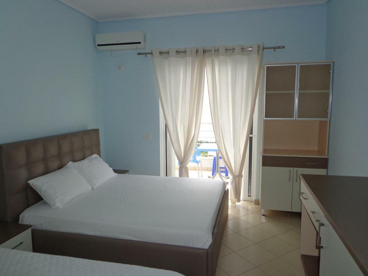Olympian Rooms Dhërmi Esterno foto